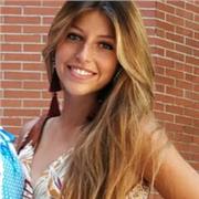Soy Cristina, profe de educación infantil con años de experiencia, y también ayudo a los peques que necesiten apoyo escolar con diferentes materias